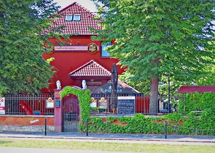 Guest house Nove Dvory 4*